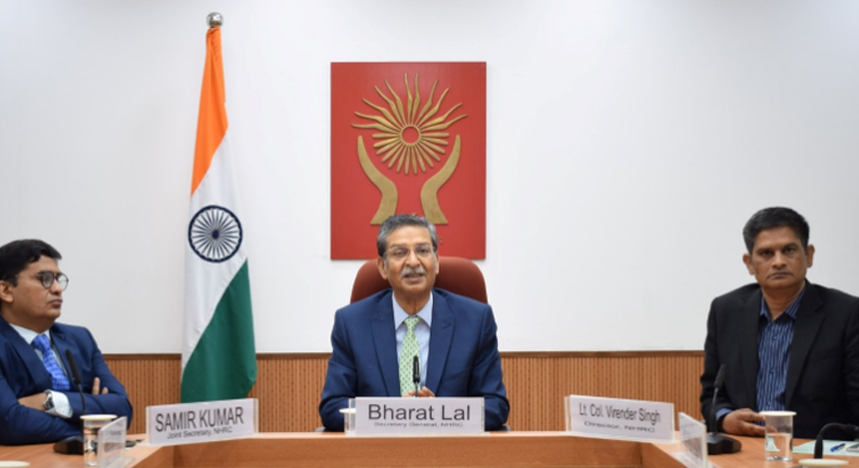 राष्ट्रीय मानवाधिकार आयोग इंटर्नशिप कार्यक्रम में प्रतिभागी छात्र"