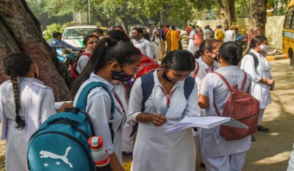 CBSE बोर्ड परीक्षा 2026 को लेकर कोर्ट में दायर याचिका