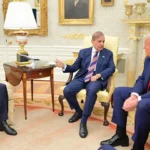 अमेरिकी राष्ट्रपति डोनाल्ड ट्रम्प का कार्यक्रम के दौरान दिया गया बयान, जिसमें भारत-पाक टैरिफ चेतावनी का जिक्र।