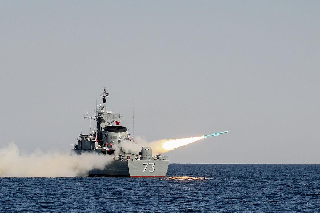 अमेरिका ईरान युद्ध | क्या मध्य-पूर्व में बढ़ेगा बड़ा सैन्य टकराव?