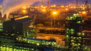 भारत के पास 25 दिन का तेल स्टॉक | हॉर्मुज रूट बंद होने से बढ़ी चिंता