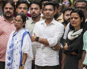 TMC: तृणमूल कांग्रेस से जुड़े 12 और बैंक खाते फ्रीज, ₹1,000 करोड़ से अधिक राशि होने का दावा