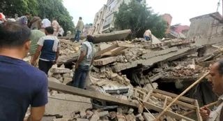 Rohini Building Collapse :- दिल्ली के रोहिणी में निर्माणाधीन इमारत ढही, कई लोगों के फंसे होने की आशंका